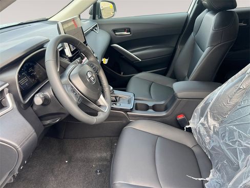New 2026 Toyota Corolla Cross XLE image 9