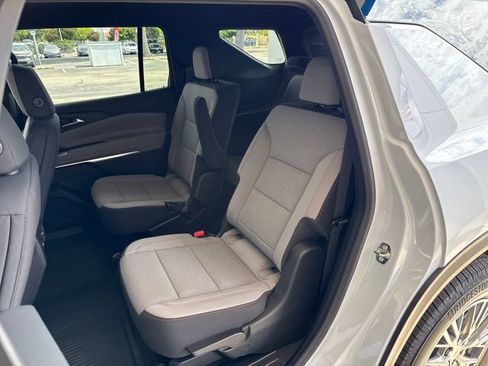 New 2026 Chevrolet Traverse LT w/ Driver Confidence Package FWD image 26