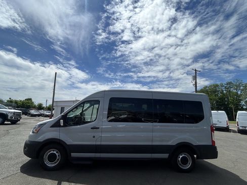 Used 2024 Ford Transit 350 XL RWD image 2