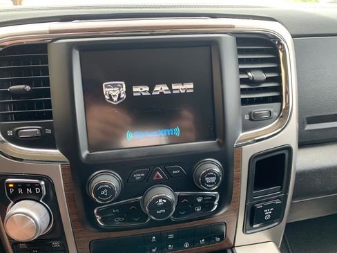 Used 2017 RAM 1500 Laramie w/ Convenience Group AWD/4WD image 28