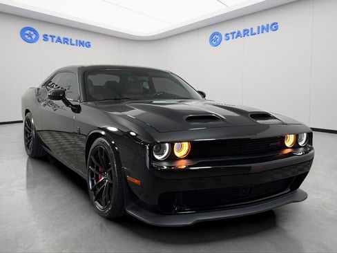 Used 2023 Dodge Challenger SRT Hellcat RWD image 14