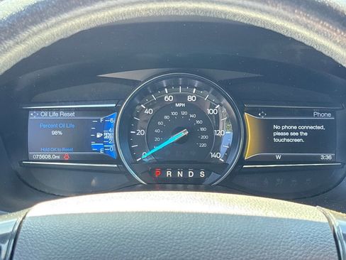 Used 2017 Ford Explorer XLT w/ Equipment Group 202A image 21