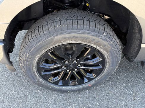 New 2026 Ford F150 XLT AWD/4WD image 9