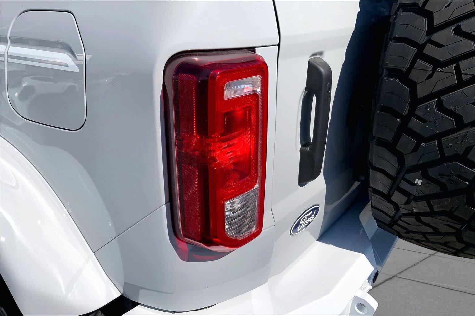 New 2026 Ford Bronco Heritage Edition AWD/4WD image 11