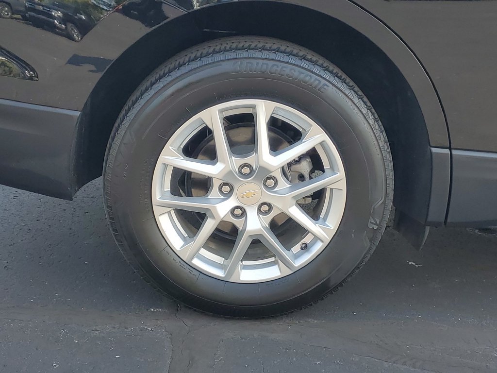 Used 2024 Chevrolet Equinox LT AWD/4WD image 32