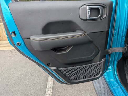 Used 2024 Jeep Wrangler Unlimited Sahara w/ Technology Group image 26