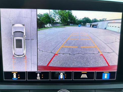 Used 2021 Chevrolet Blazer RS w/ Enhanced Convenience Package image 5