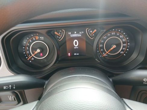 New 2025 Jeep Gladiator Sport image 50