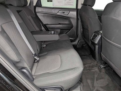 Certified 2023 Kia Sportage LX image 38