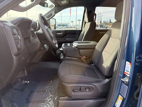 New 2026 Chevrolet Silverado 2500 Custom w/ Custom Convenience Package image 10