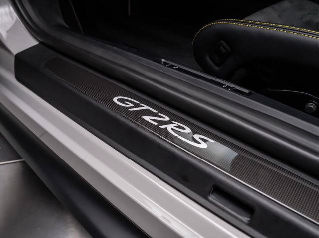 Used 2019 Porsche 911 GT2 RS RWD image 28