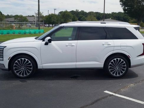 New 2027 Hyundai Palisade Calligraphy FWD image 9