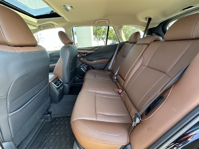Used 2021 Subaru Outback Touring AWD/4WD image 33