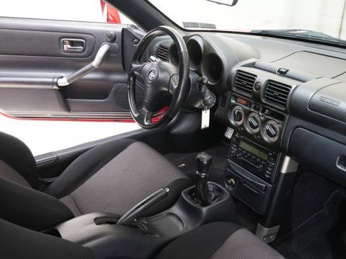 Used 2001 Toyota MR2 image 80