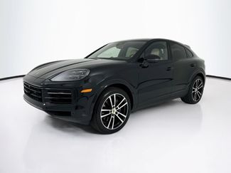 Used 2025 Porsche Cayenne Coupe AWD/4WD video 1