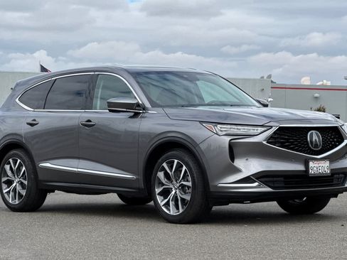 Used 2023 Acura MDX w/ Technology Package FWD image 5