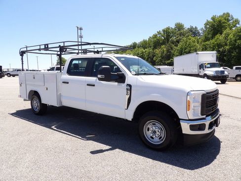 Used 2023 Ford F250 XL w/ XL Chrome Package AWD/4WD image 10