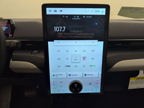 Certified 2025 Ford Mustang Mach-E Premium image 30