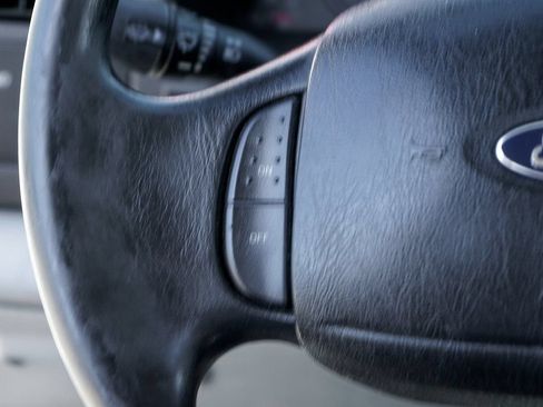 Used 2006 Ford F450 XL RWD image 27