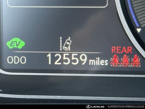 Used 2019 Lexus UX 250h AWD/4WD image 24