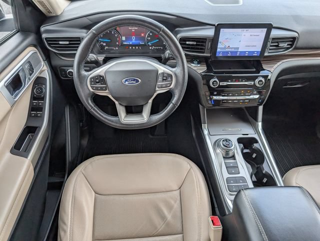 Used 2021 Ford Explorer Limited w/ Equipment Group 301A RWD image 6