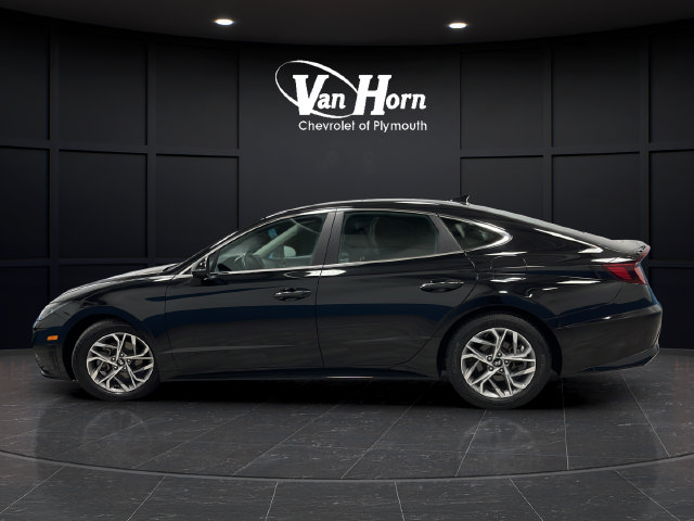 Used 2021 Hyundai Sonata SEL w/ Convenience Package FWD image 4