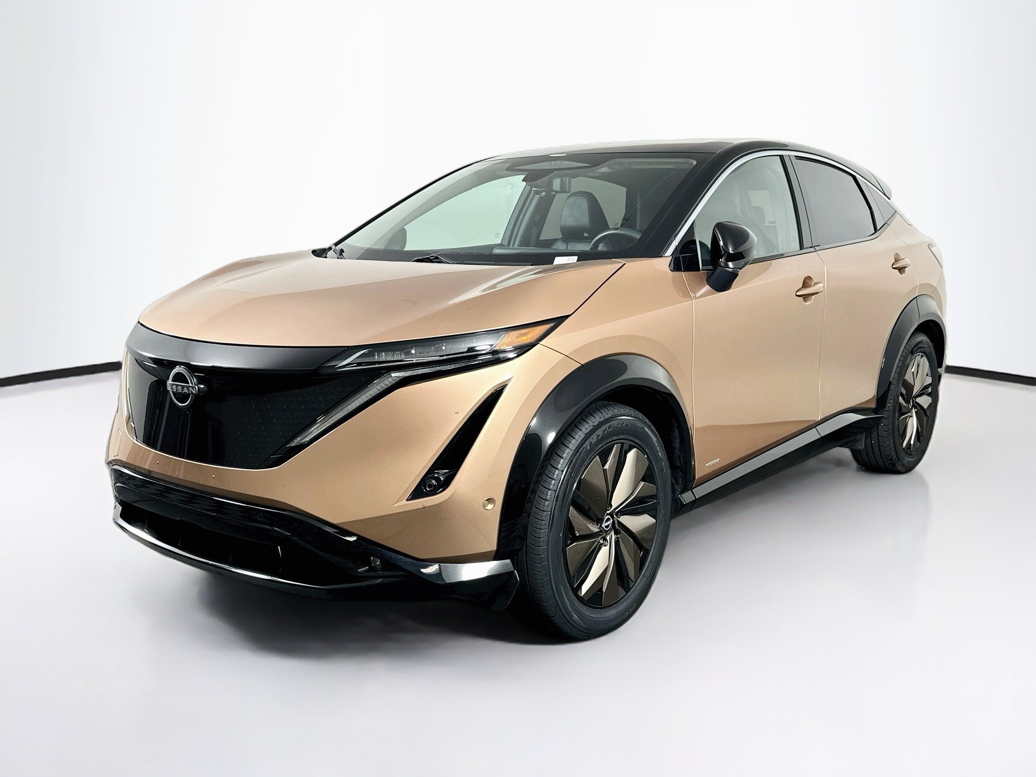 Used 2023 Nissan Ariya FWD image 3