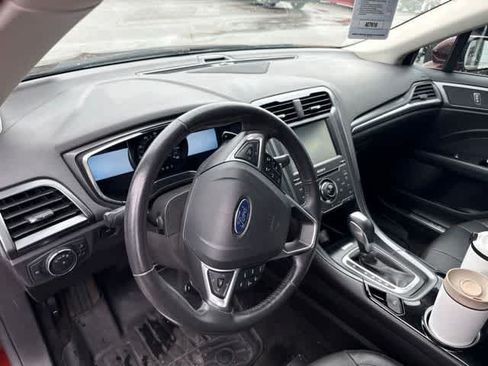 Used 2015 Ford Fusion Titanium AWD/4WD image 8
