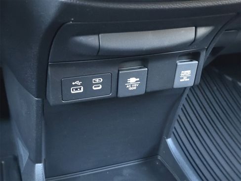 New 2026 Honda Odyssey Touring image 23