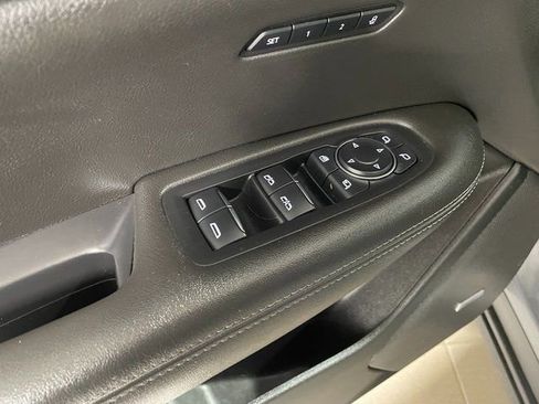 Used 2022 Cadillac XT6 Premium Luxury AWD/4WD image 20