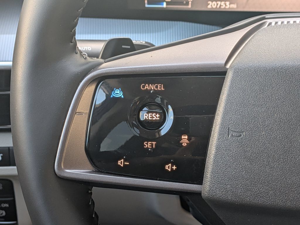 Used 2025 Nissan Murano Platinum w/ Cargo Package AWD/4WD image 26