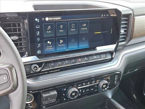 New 2026 Chevrolet Silverado 1500 High Country w/ High Country Premium Package image 11