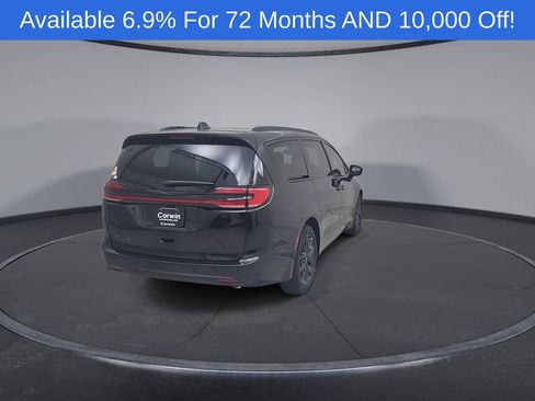 New 2026 Chrysler Pacifica Select w/ S Appearance Package FWD image 15