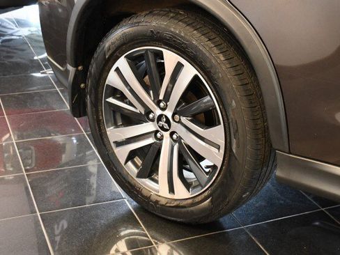 Used 2020 Mitsubishi Outlander Sport ES AWD/4WD image 36