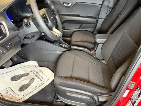 Used 2023 Kia Rio S image 21