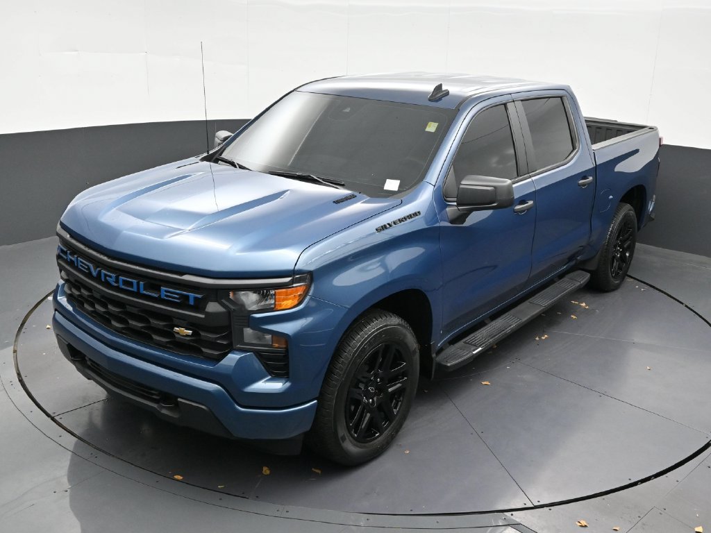 Used 2024 Chevrolet Silverado 1500 Custom w/ LPO, Dark Essentials Package RWD image 16