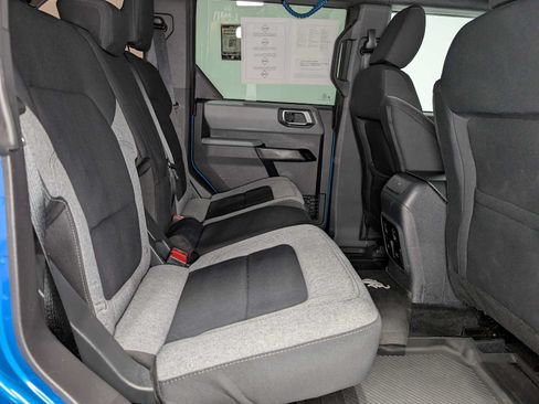Used 2022 Ford Bronco Big Bend w/ Sasquatch Package AWD/4WD image 44