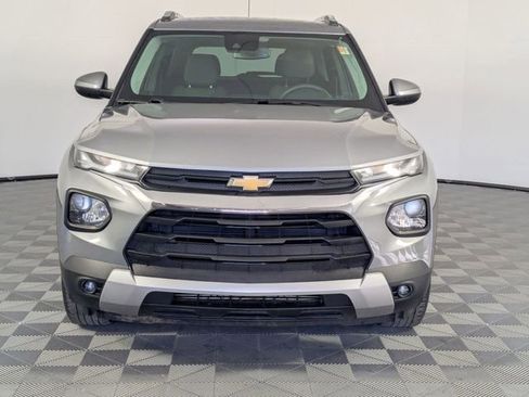 Used 2023 Chevrolet TrailBlazer LT w/ Convenience Package image 3