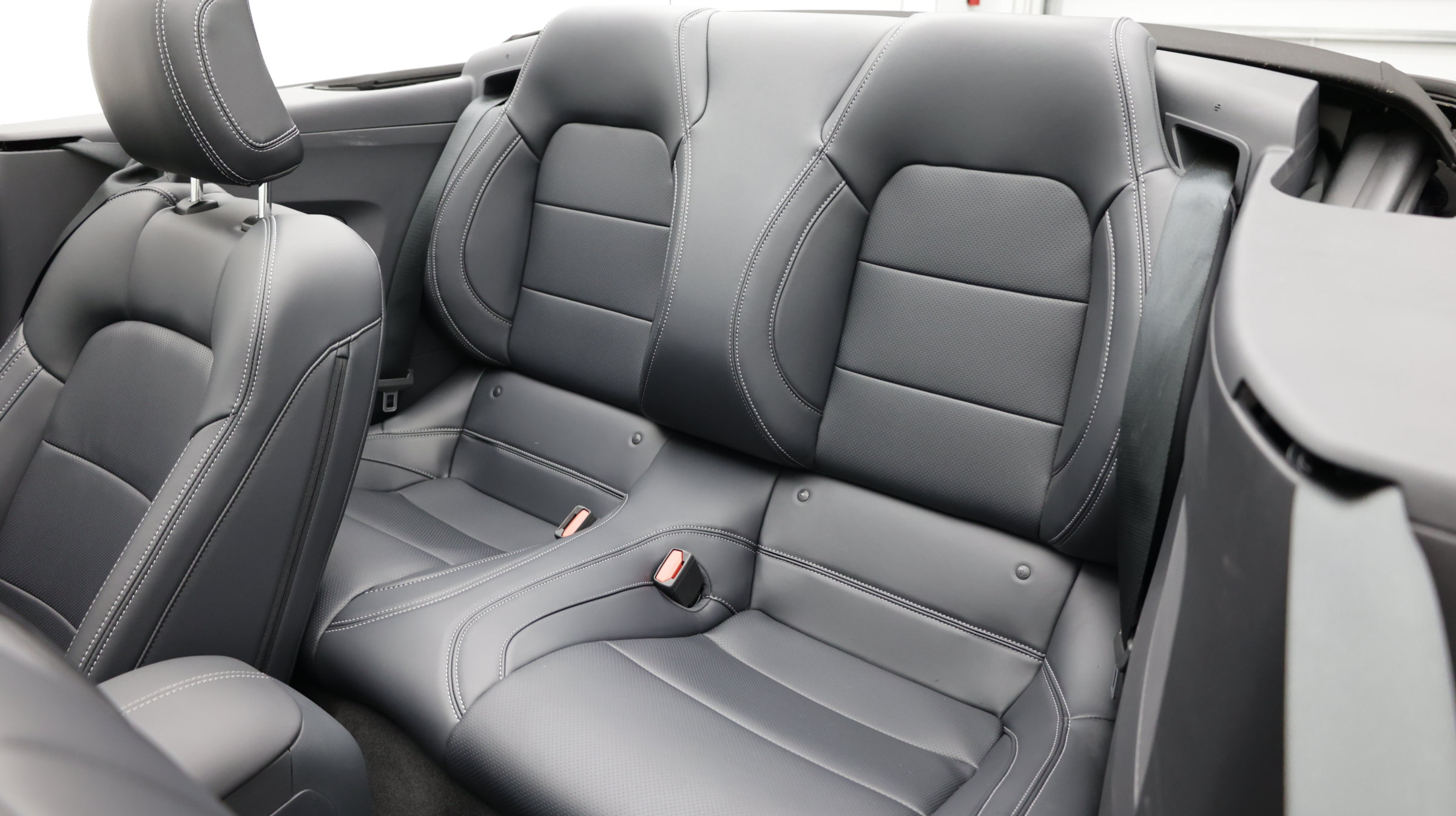 Used 2026 Ford Mustang Premium RWD image 17