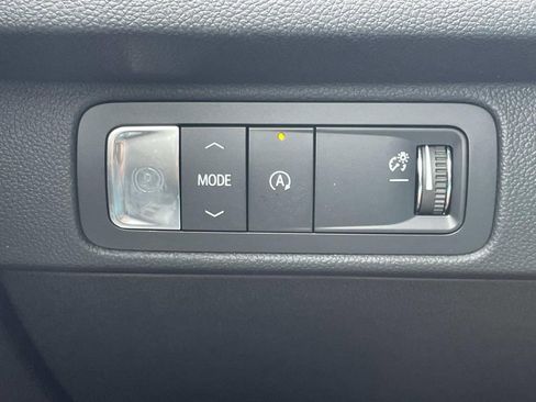 New 2026 Chevrolet Traverse LT image 31