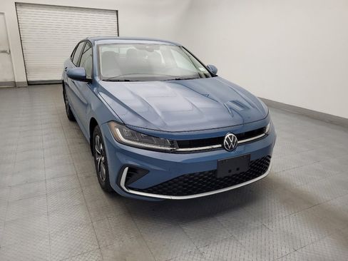 Used 2025 Volkswagen Jetta S image 14
