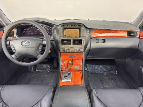 Used 2005 Lexus LS 430 image 11