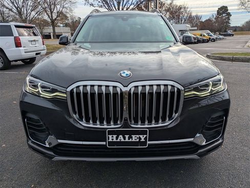 Used 2021 BMW X7 xDrive40i w/ Executive Package image 3