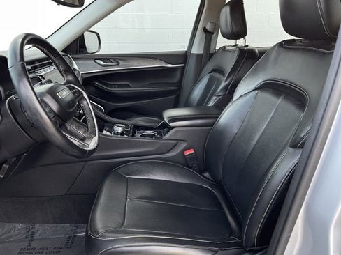 Used 2021 Jeep Grand Cherokee L Limited image 14