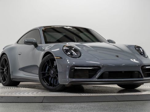 Used 2023 Porsche 911 Carrera GTS image 40