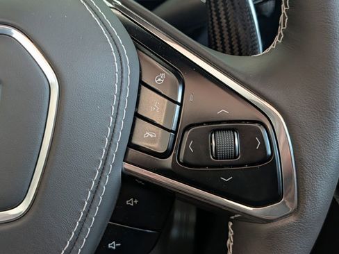 Used 2024 Chevrolet Corvette Z06 image 32