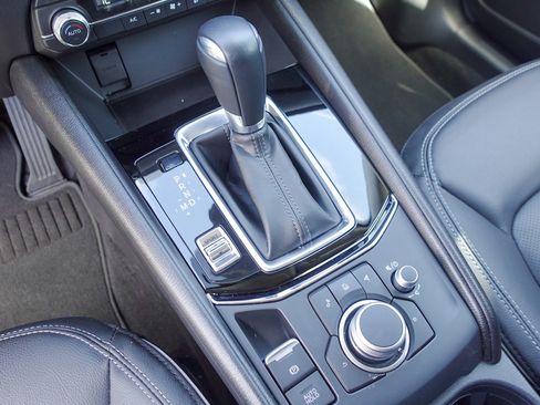 Used 2025 MAZDA CX-5 AWD 2.5 S w/ Preferred Package image 18