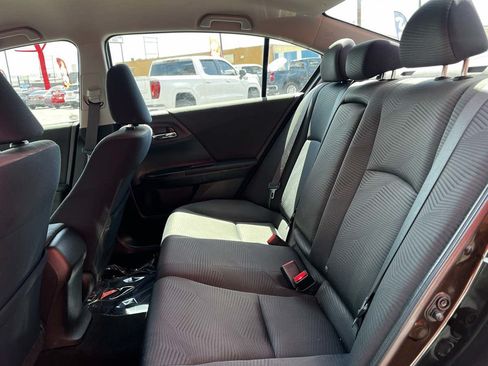 Used 2016 Honda Accord LX image 11