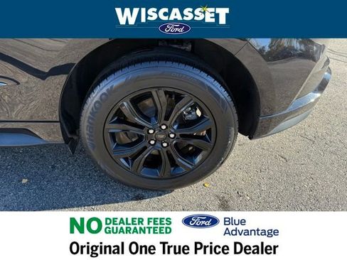 Certified 2022 Ford Edge SE w/ Black Appearance Package image 19