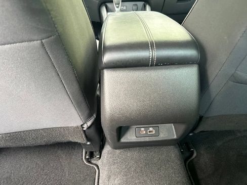 Used 2024 Nissan Altima 2.5 SV FWD image 29